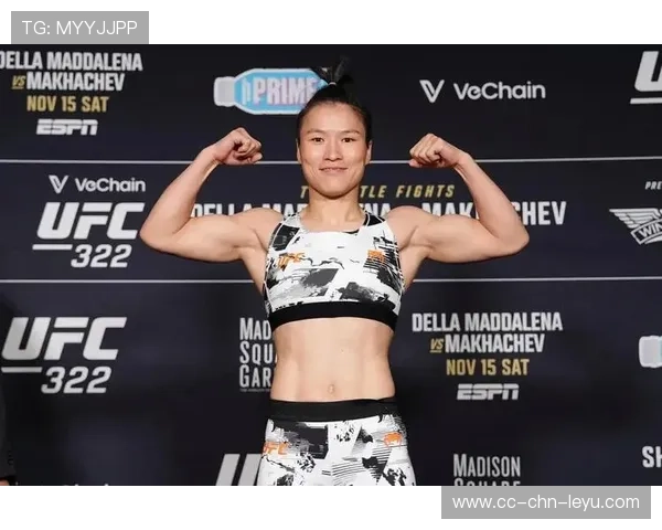 UFC张伟丽力量训练成果显著——探秘冠军背后的坚韧与汗水