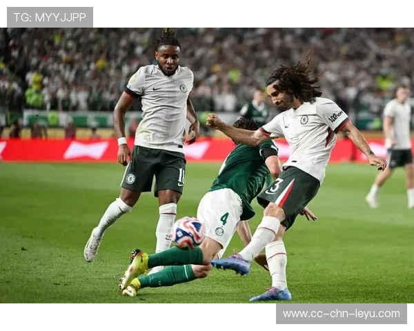 恩昆库接直塞高速带球破门，为球队锁定胜局